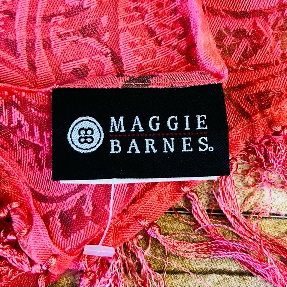 Maggie Barnes Size 72”x60”x60” WomensTriangular Neck Scarf - Picture 3 of 4